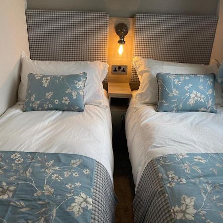 Lake District Prestige Caravan, 3 Bedrooms, Sleeps 8 On Haven Holiday Park Flookburgh 외부 사진