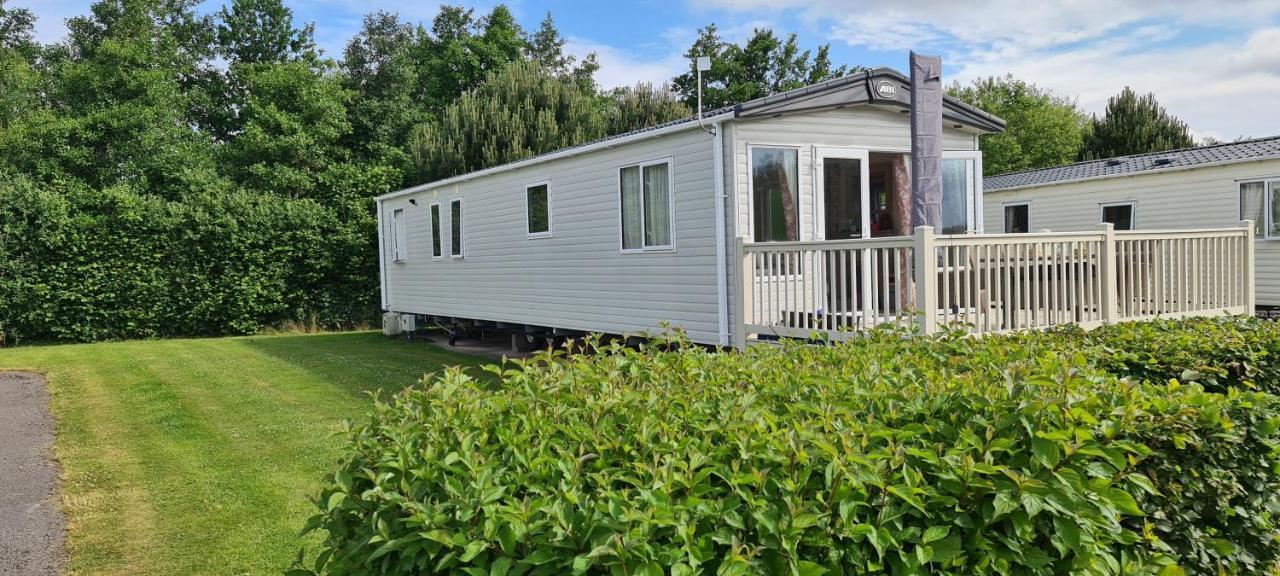 Lake District Prestige Caravan, 3 Bedrooms, Sleeps 8 On Haven Holiday Park Flookburgh 외부 사진